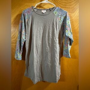 LuLaRoe Randy Tee